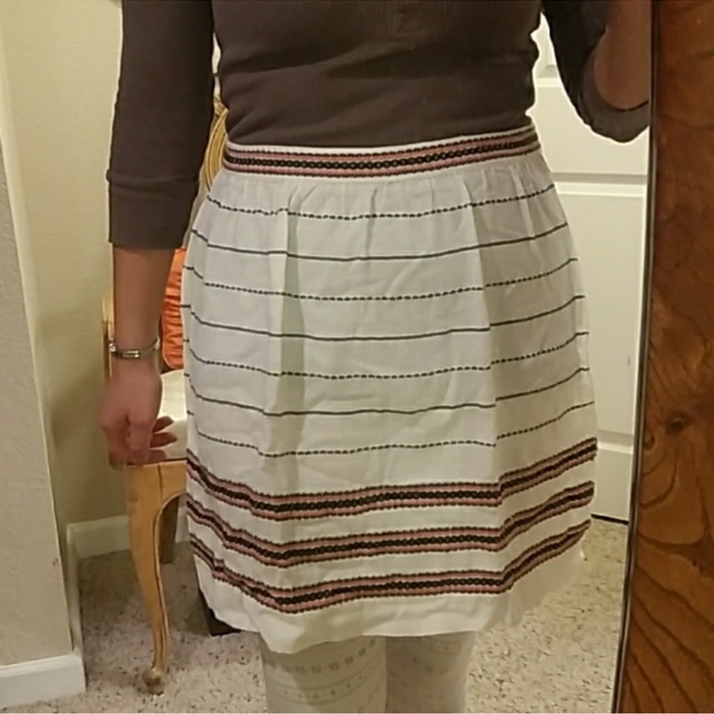 Vintage apron perfect for the upcoming holiday or shower gift!